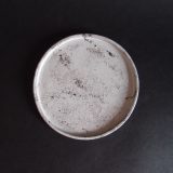 Talerz deserowy ø18 cm. jasny
